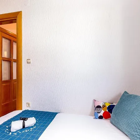 Apartment Mit Balkon Und Meerblick *