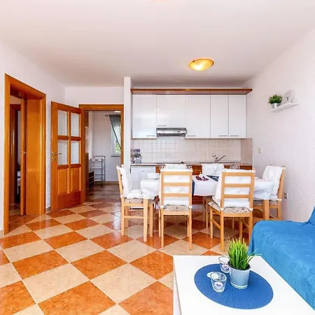 Mit Balkon Und Meerblick Apartment Crikvenica